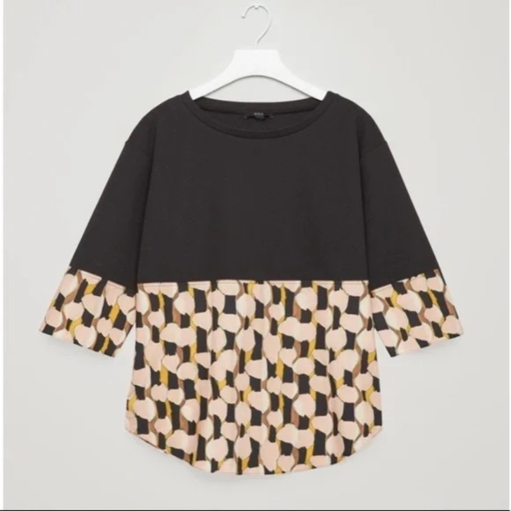 COS Sweatshirt with Shirt Geometric Patterned Hem Black sz S